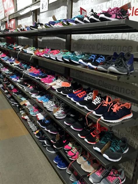 shoes wholesale orders are only shipped